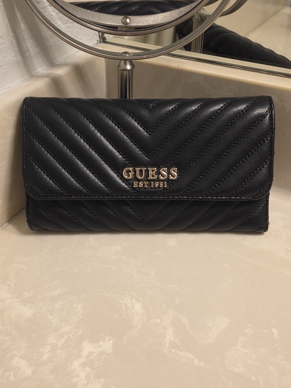GUESS Black Quilted Trifold Wallet